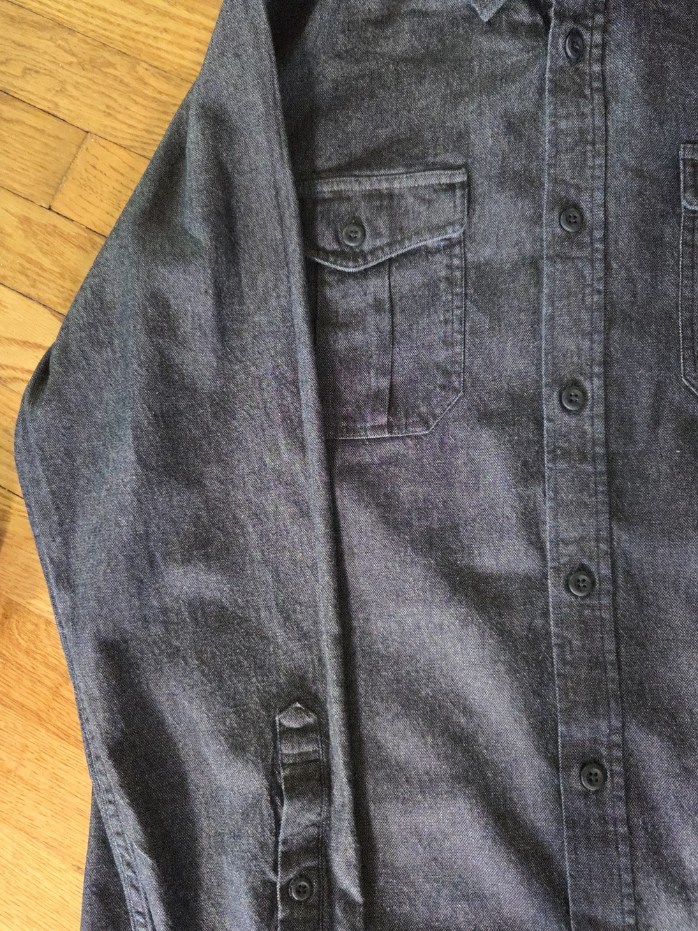 Taylor Stitch Indigo Chambray Button-Down Shirt - Picture 4 of 6